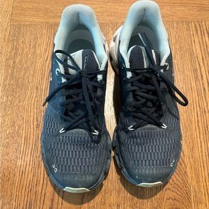 OnCloud Black and Green Athletic Shoes